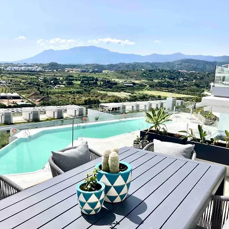 Sea-view Penthouse And Infinity Pool, Lejlighed
